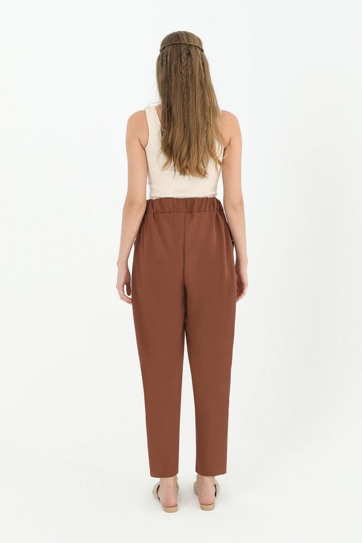 Tie Waist Carrot Form Trousers - Light Brown - modestanbul