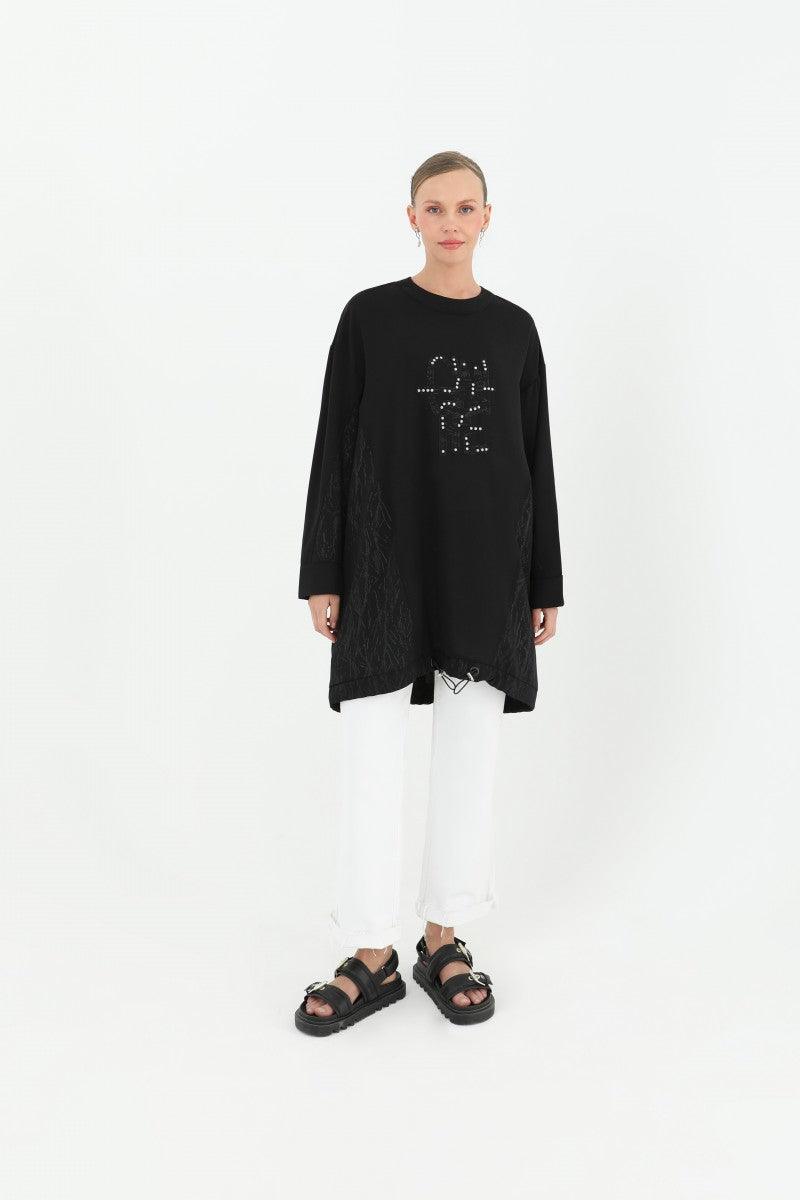 Embroidery Detailed Tunic - Black - modestanbul