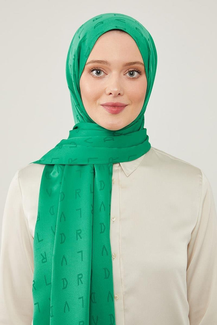 Jakar Shawl - Benetton - modestanbul