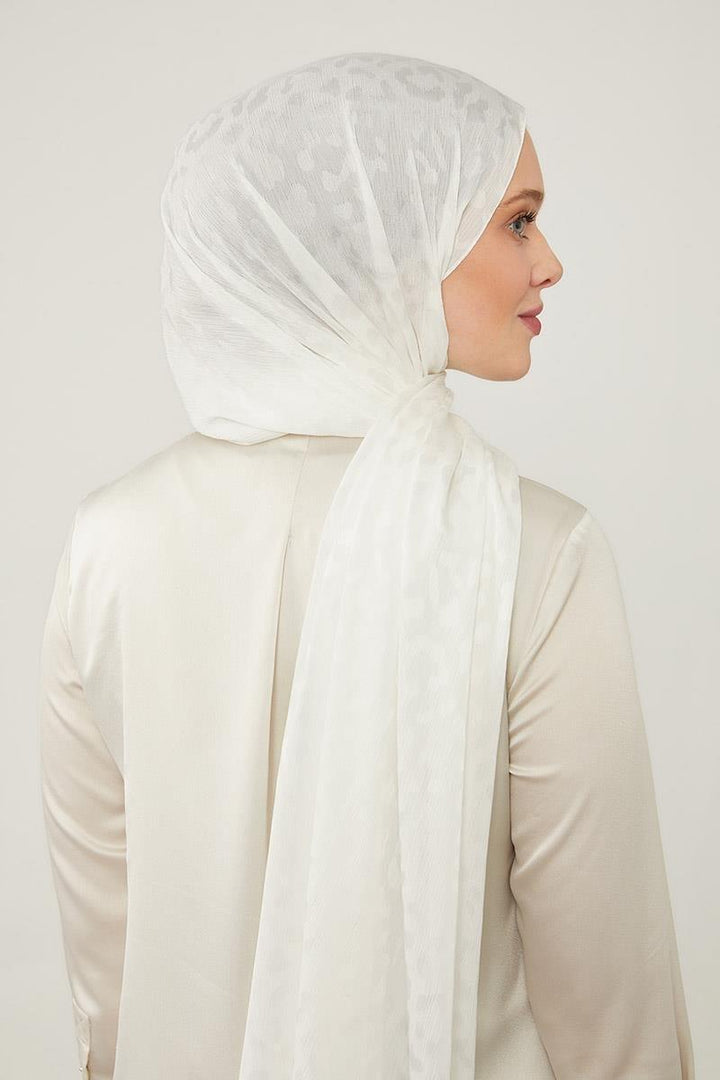 Jacquard Capri Shawl - White - modestanbul