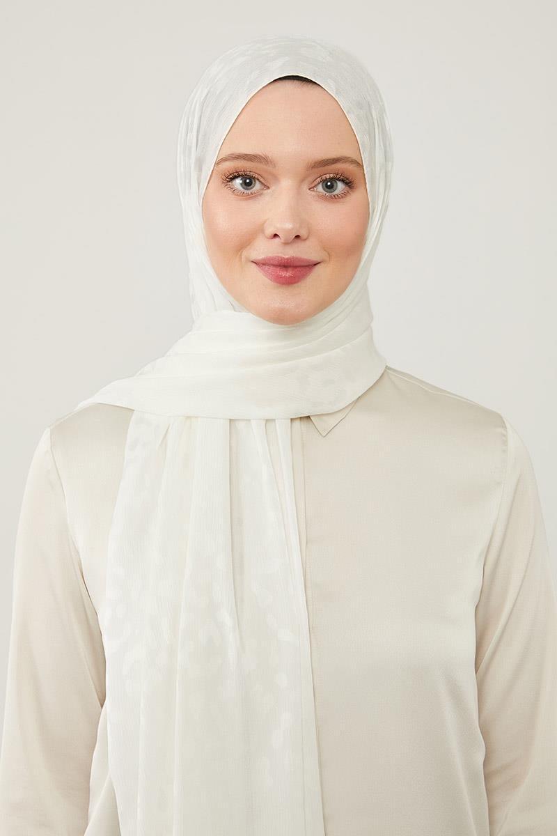 Jacquard Capri Shawl - White - modestanbul