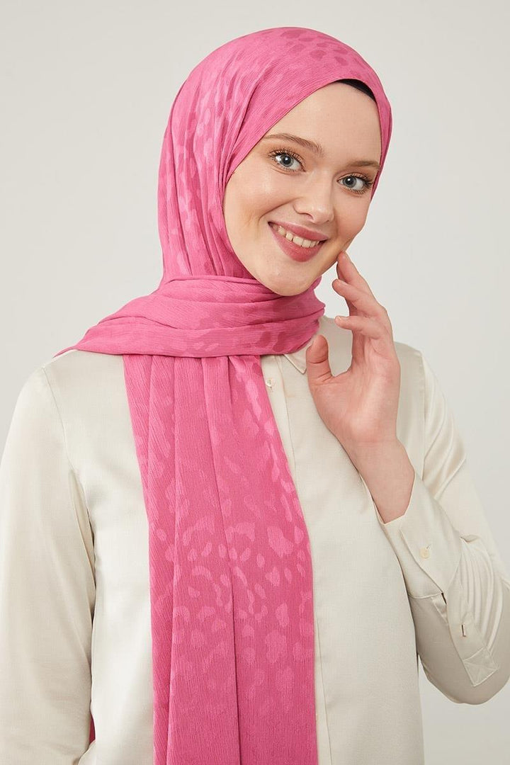 Jacquard Capri Shawl - Fuchsia - modestanbul