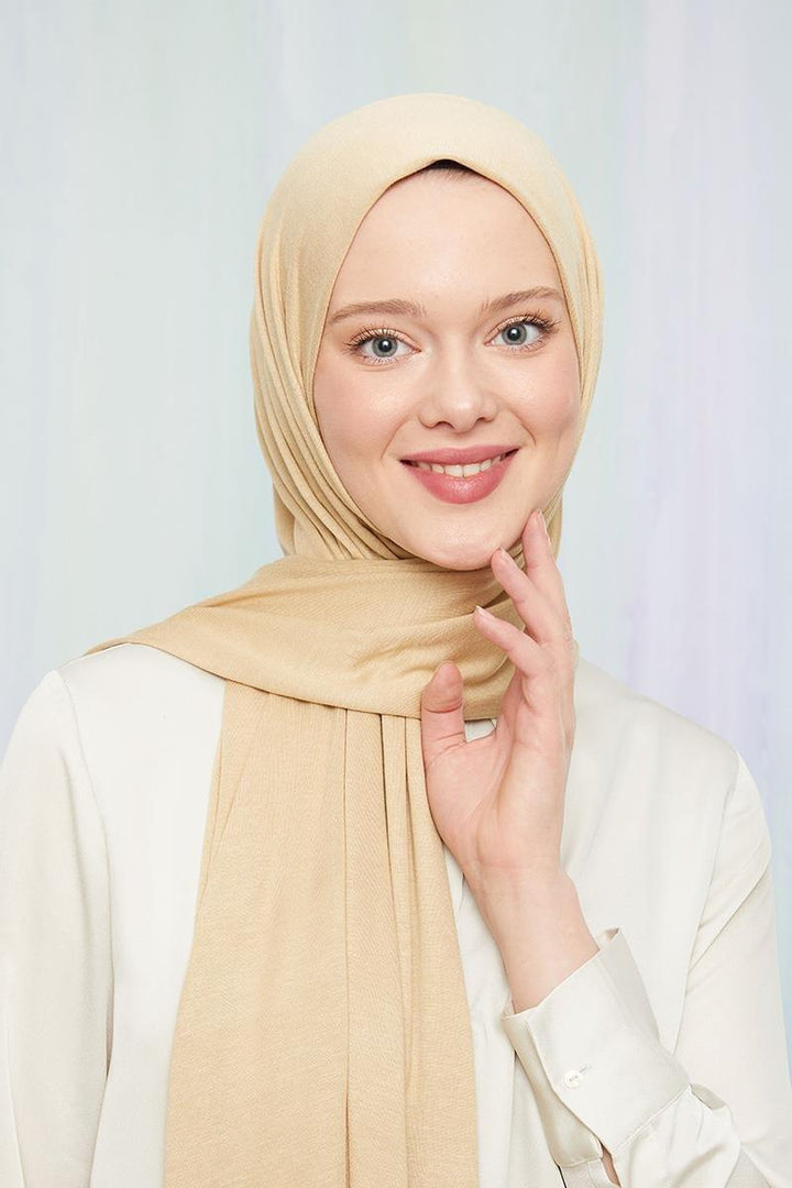 Combed Shawl - Cream - modestanbul