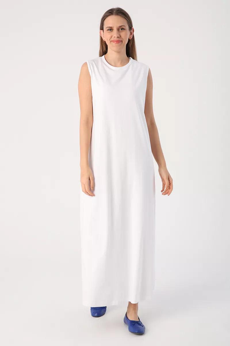 Cotton Crew Neck Sleeveless Underwear Dress- White - modestanbul