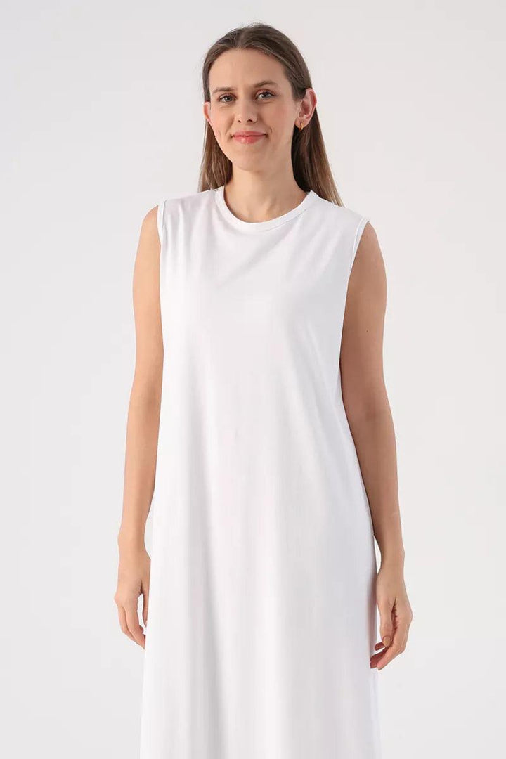 Cotton Crew Neck Sleeveless Underwear Dress- White - modestanbul